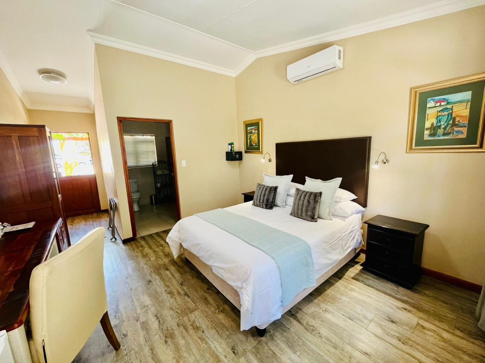 17 On Bird Guest House Beaufort West Exteriör bild