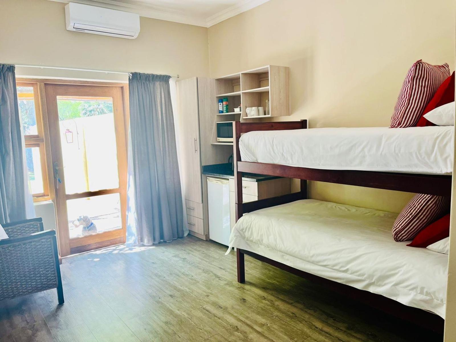 17 On Bird Guest House Beaufort West Exteriör bild