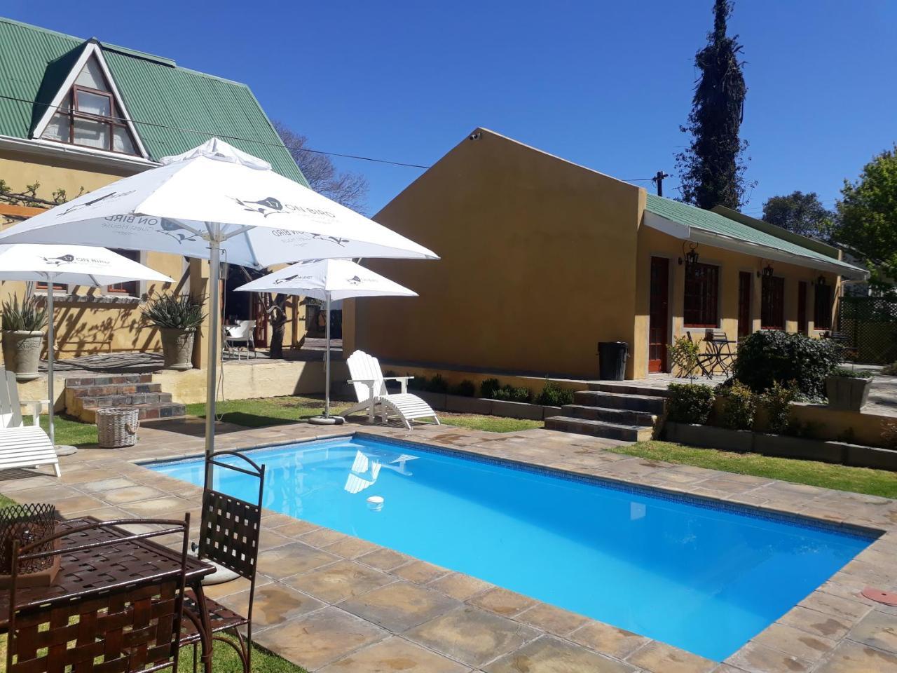 17 On Bird Guest House Beaufort West Exteriör bild